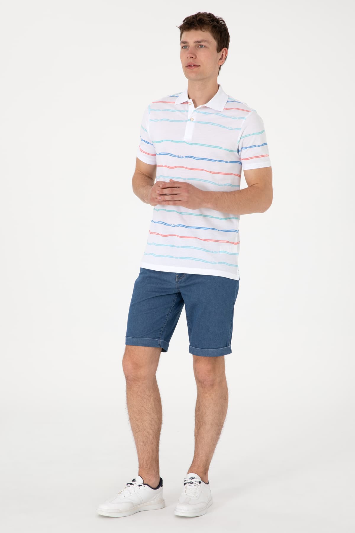 تیشرت مردانه U.S. Polo Assn. فیت معمولی سفید راهراه مدل 50299642-VR013 تیشرت مردانه U.S. Polo Assn. فیت معمولی سفید راهراه مدل 50299642-VR013