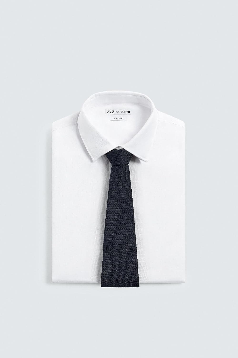 کراوات مردانه Zara ابریشم 100% بافته مشکی Aaron Levıne X Zara سایز M کراوات مردانه Zara ابریشم 100% بافته مشکی Aaron Levıne X Zara سایز M