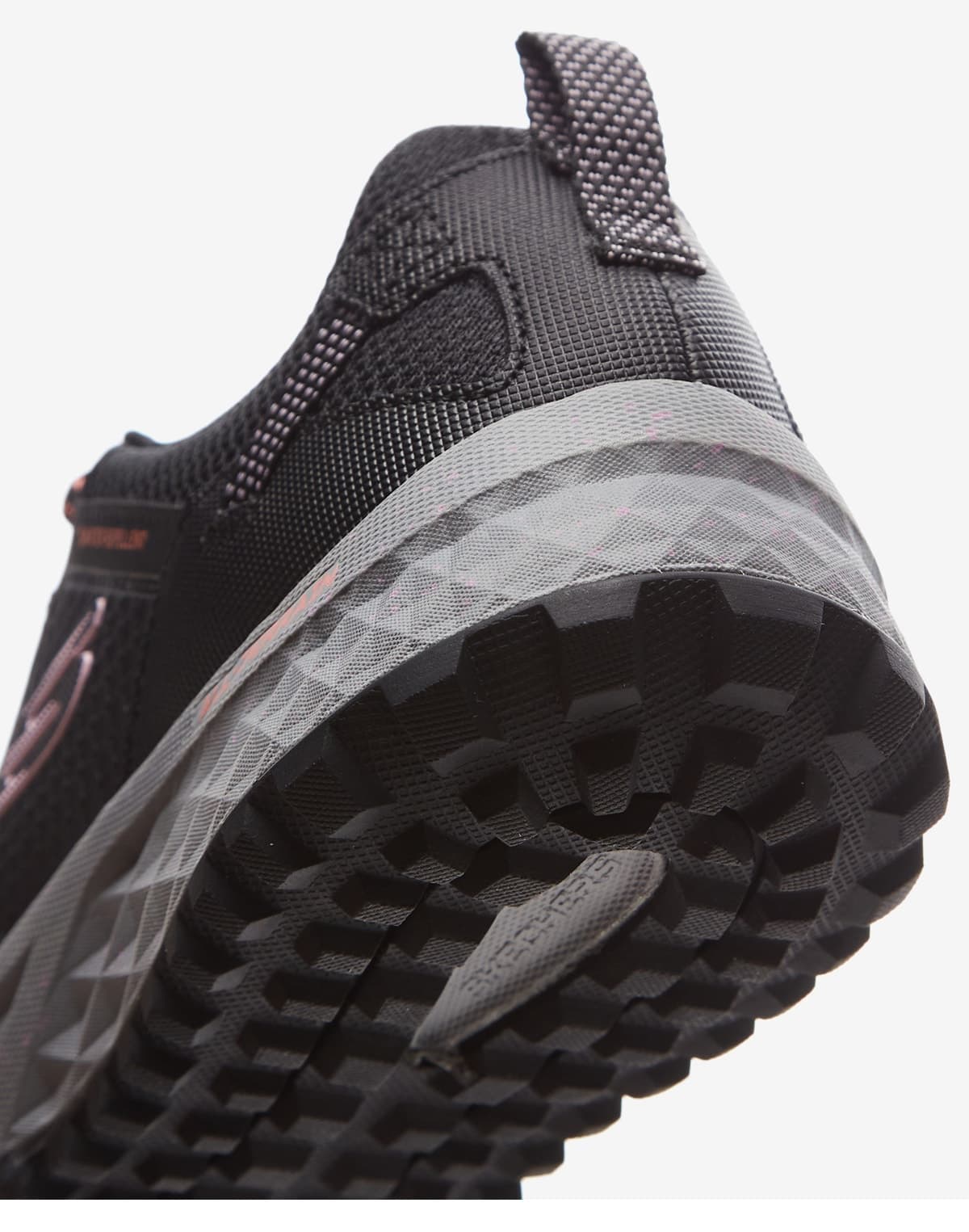 کفش زنانه Skechers اوتدور سیاه مدل ESCAPE PLAN ENDLESS PURSUIT 180061 BKHP کفش زنانه Skechers اوتدور سیاه مدل ESCAPE PLAN ENDLESS PURSUIT 180061 BKHP