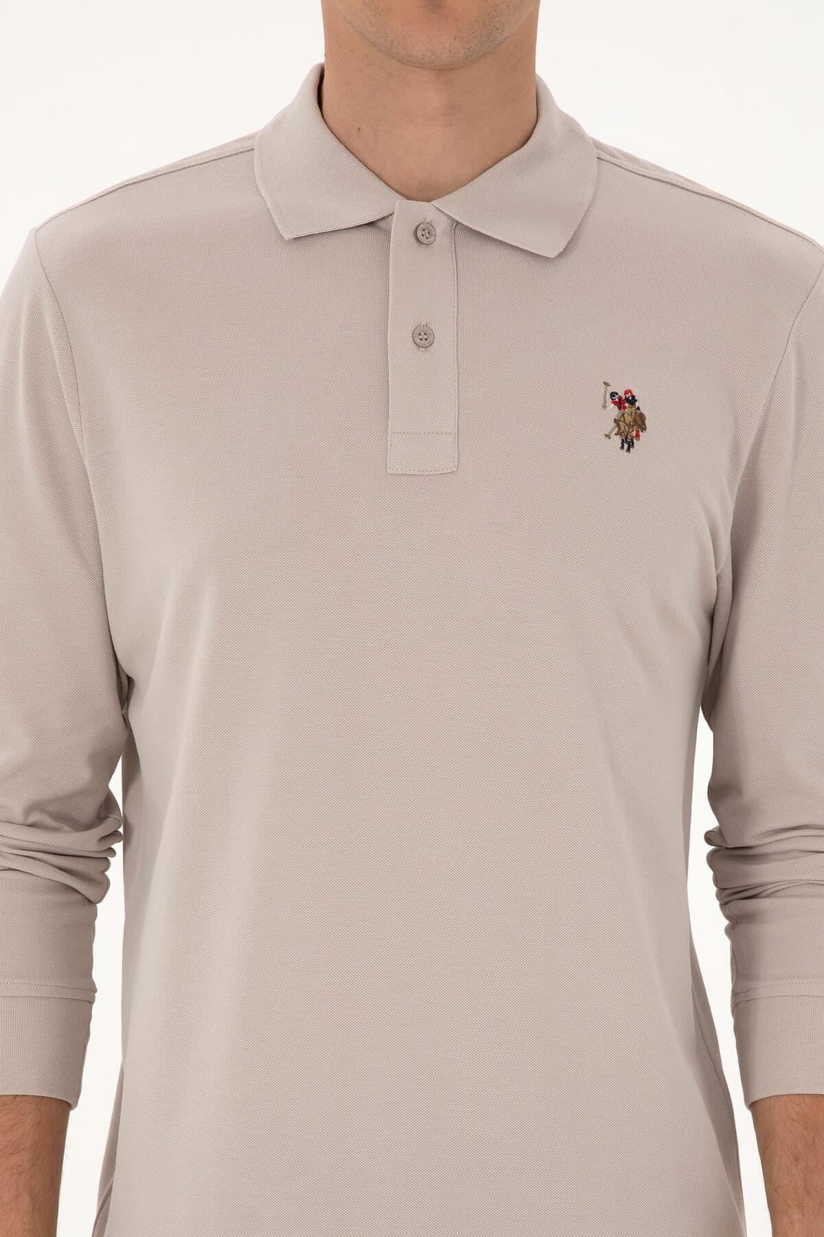 سوئیشرت مردانه U.S. Polo Assn. فیت معمولی یقه پولو رنگ سنگی ساده مدل 50313772-VR049 سوئیشرت مردانه U.S. Polo Assn. فیت معمولی یقه پولو رنگ سنگی ساده مدل 50313772-VR049