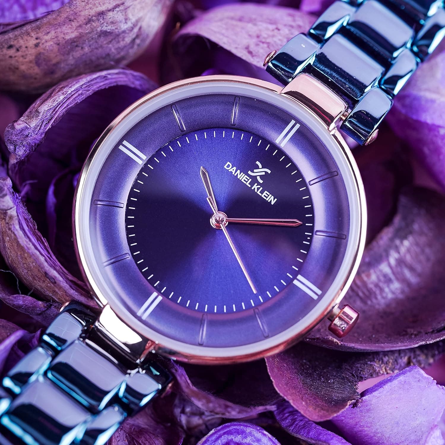 ساعت زنانه Daniel Klein آنالوگ صفحه آبی مدل DK11467-5 ساعت زنانه Daniel Klein آنالوگ صفحه آبی مدل DK11467-5