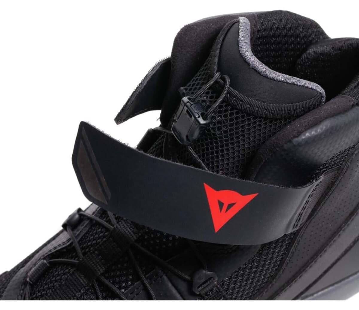 کفش پارچهای Dainese مدل Herian Air مشکی کفش پارچهای Dainese مدل Herian Air مشکی