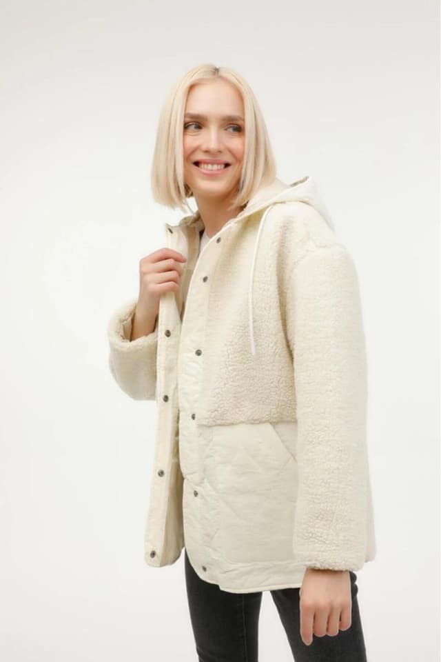 کاپشن زنانه Lumberjack تدی کرم مدل 6CT2008 101398899 کاپشن زنانه Lumberjack تدی کرم مدل 6CT2008 101398899