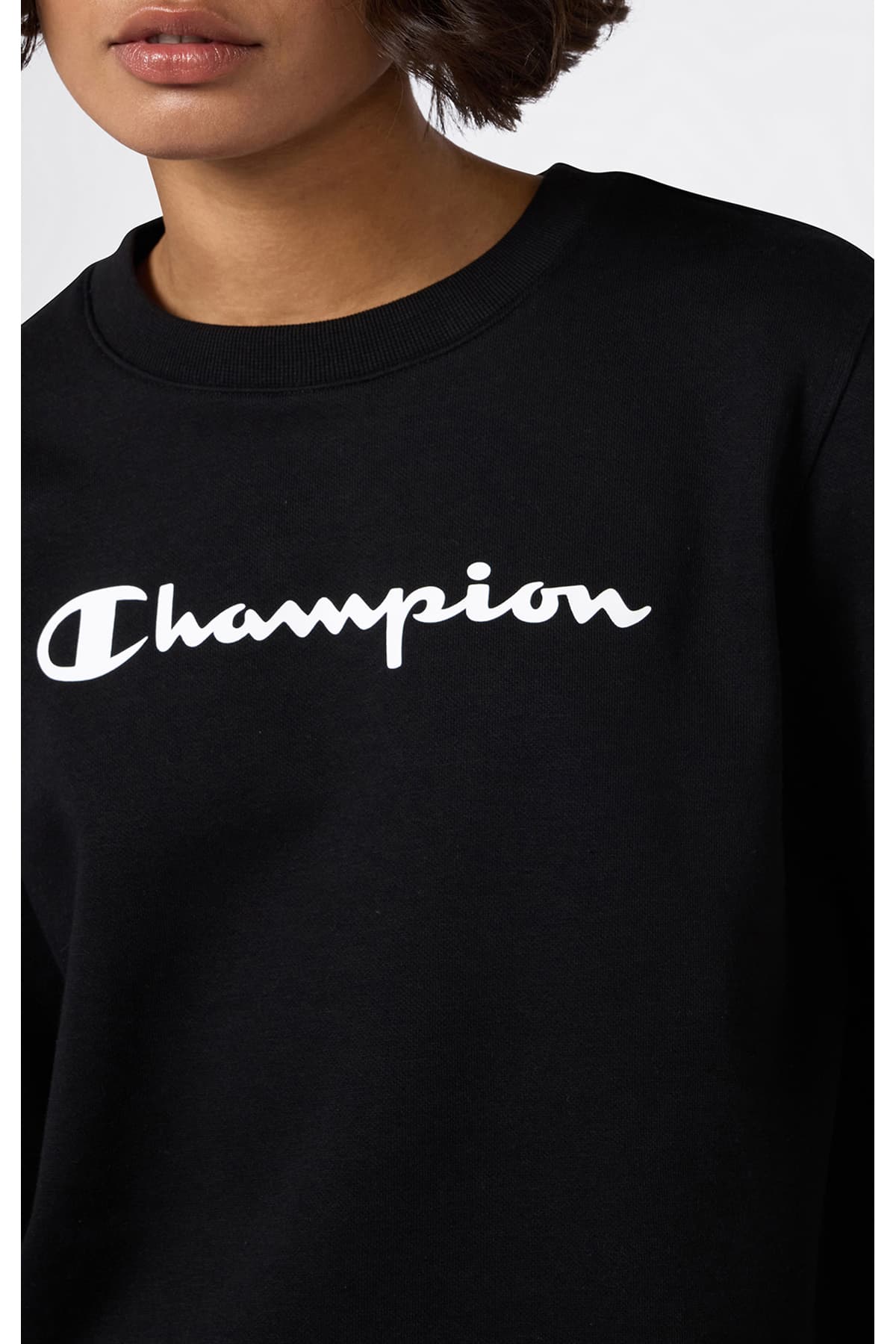 سوئیشرت زنانه Champion یقه گرد Script Shop سیاه مدل 118426-KK001 سوئیشرت زنانه Champion یقه گرد Script Shop سیاه مدل 118426-KK001