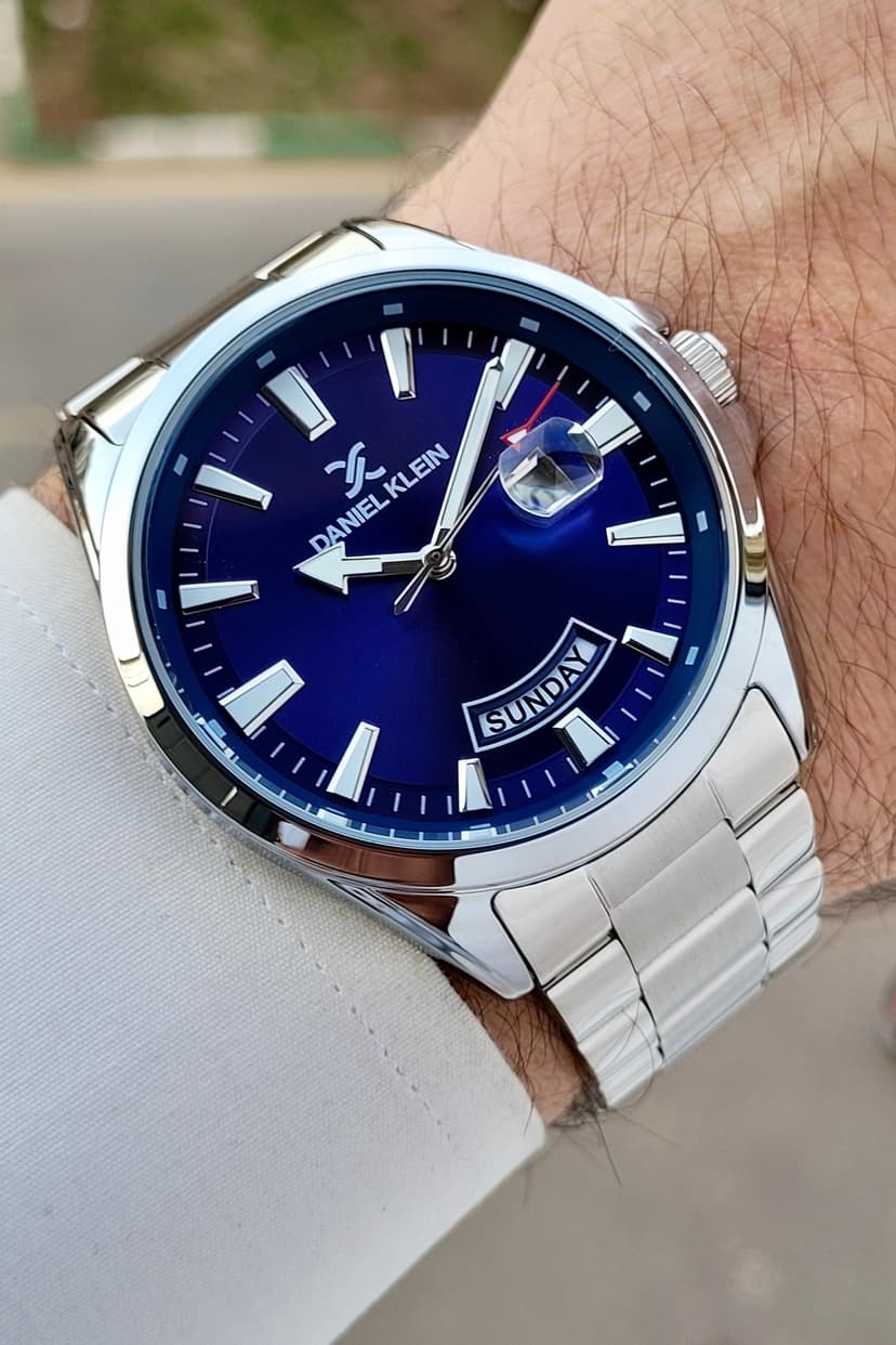 ساعت مچی مردانه Daniel Klein صفحه سرمهای بند خاکستری قابل تنظیم ساعت مچی مردانه Daniel Klein صفحه سرمهای بند خاکستری قابل تنظیم