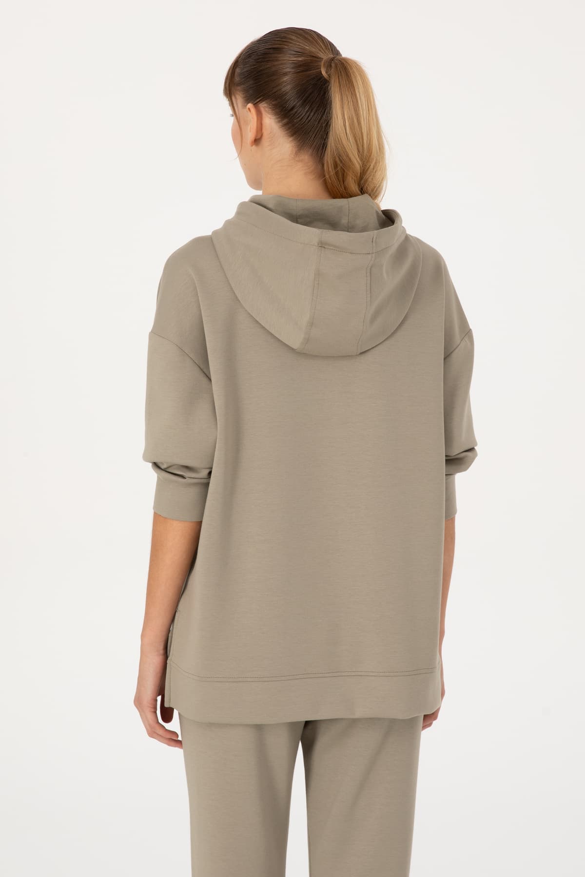سوئیشرت زنانه U.S. Polo Assn. کلاهدار مودال ترکیبی خاکی روشن مدل 50313561-VR183 سوئیشرت زنانه U.S. Polo Assn. کلاهدار مودال ترکیبی خاکی روشن مدل 50313561-VR183