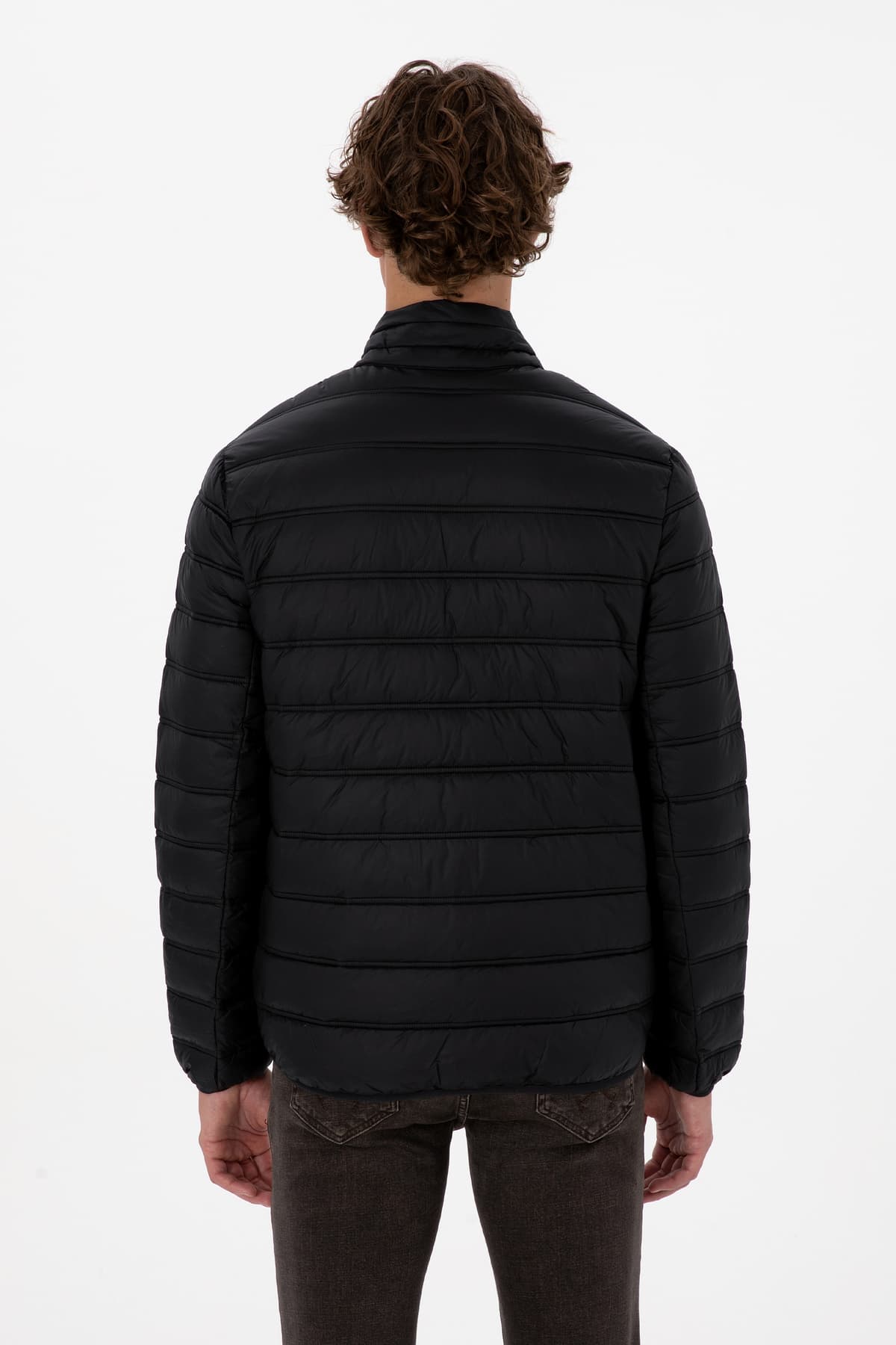 کاپشن مردانه U.S. Polo Assn. مشکی مدل 50310050-VR046 کاپشن مردانه U.S. Polo Assn. مشکی مدل 50310050-VR046