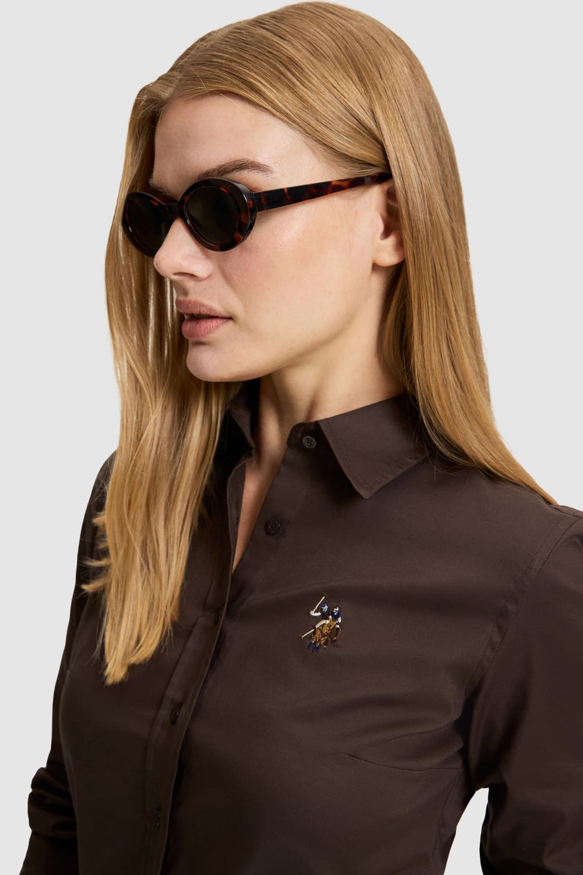 پیراهن زنانه U.S. Polo Assn. قهوهای تیره آستین بلند بیسیک مدل 50329503-VR084 پیراهن زنانه U.S. Polo Assn. قهوهای تیره آستین بلند بیسیک مدل 50329503-VR084