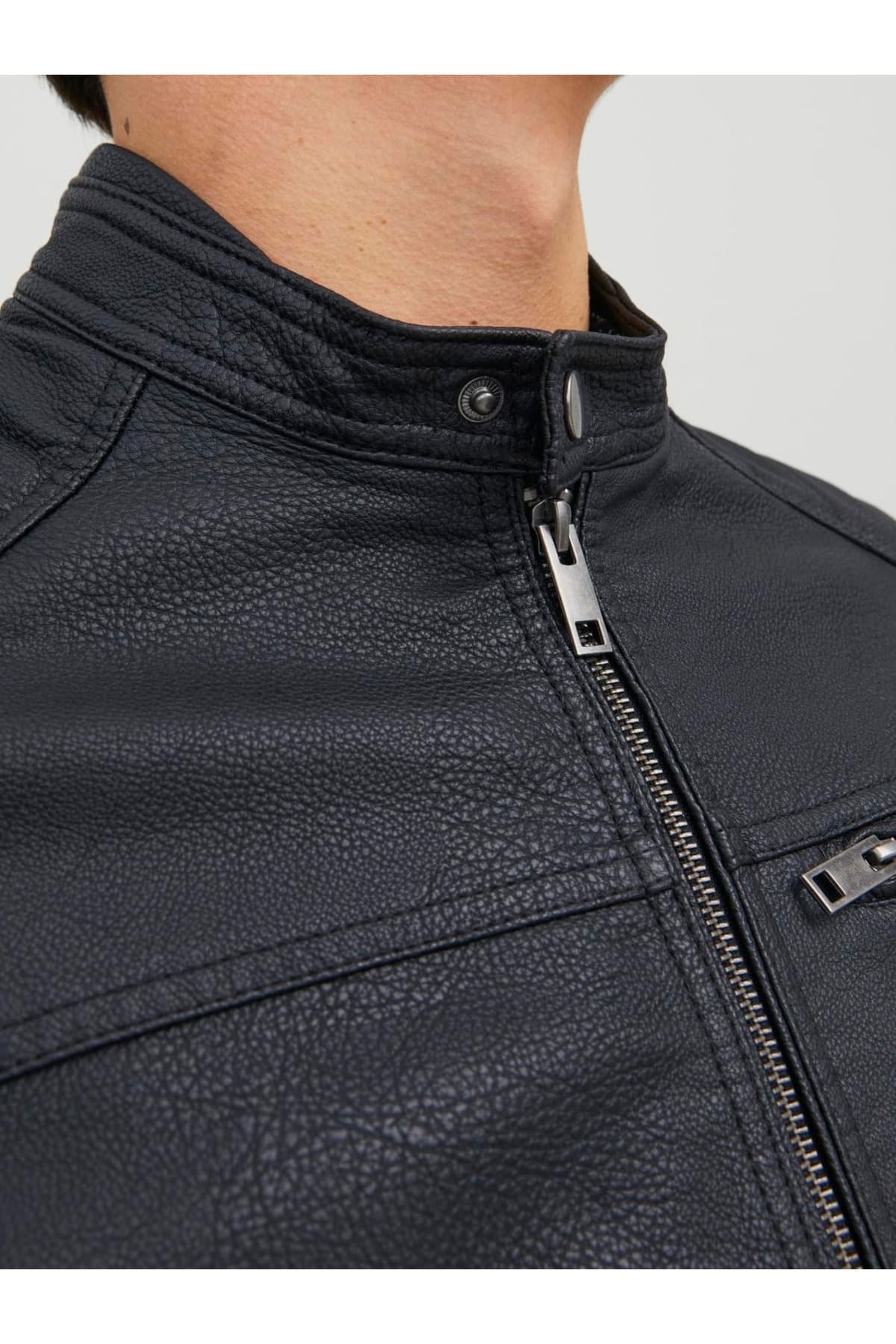 کت مردانه Jack & Jones مدل JJEROCKY JACKET NOOS مشکی کت مردانه Jack & Jones مدل JJEROCKY JACKET NOOS مشکی