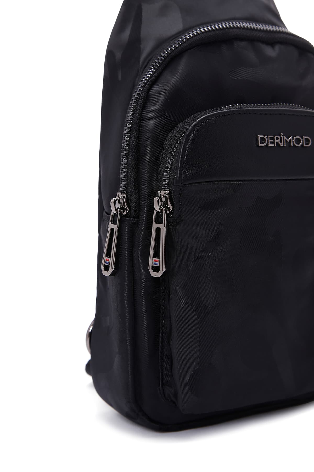 کیف دوشی مردانه Derimod مشکی مدل 22wbd32006f کیف دوشی مردانه Derimod مشکی مدل 22wbd32006f