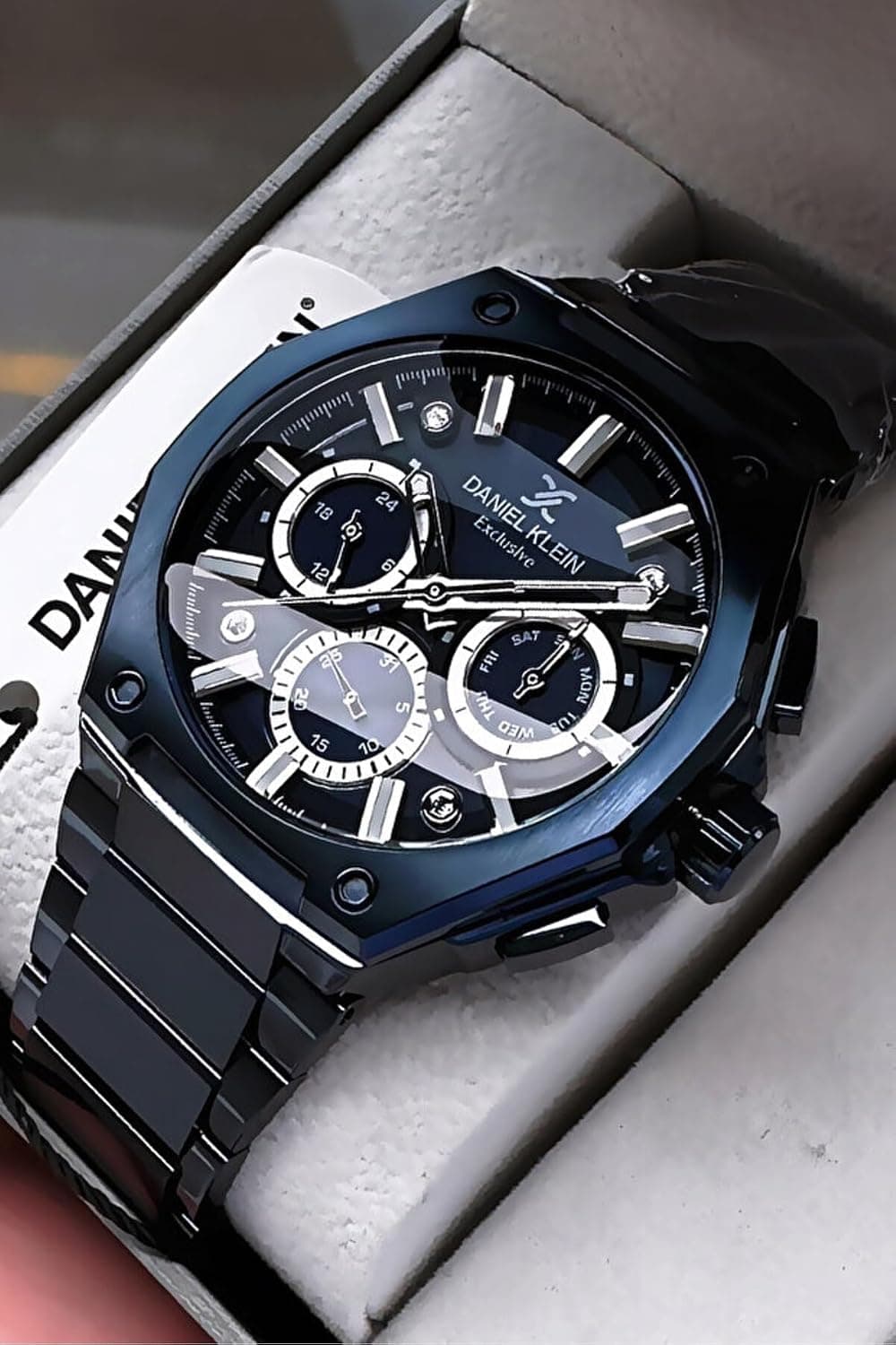 ساعت مردانه Daniel Klein Exclusive بند فولادی سرمهای ضد آب 3 ATM مدل Dke2074C6 ساعت مردانه Daniel Klein Exclusive بند فولادی سرمهای ضد آب 3 ATM مدل Dke2074C6