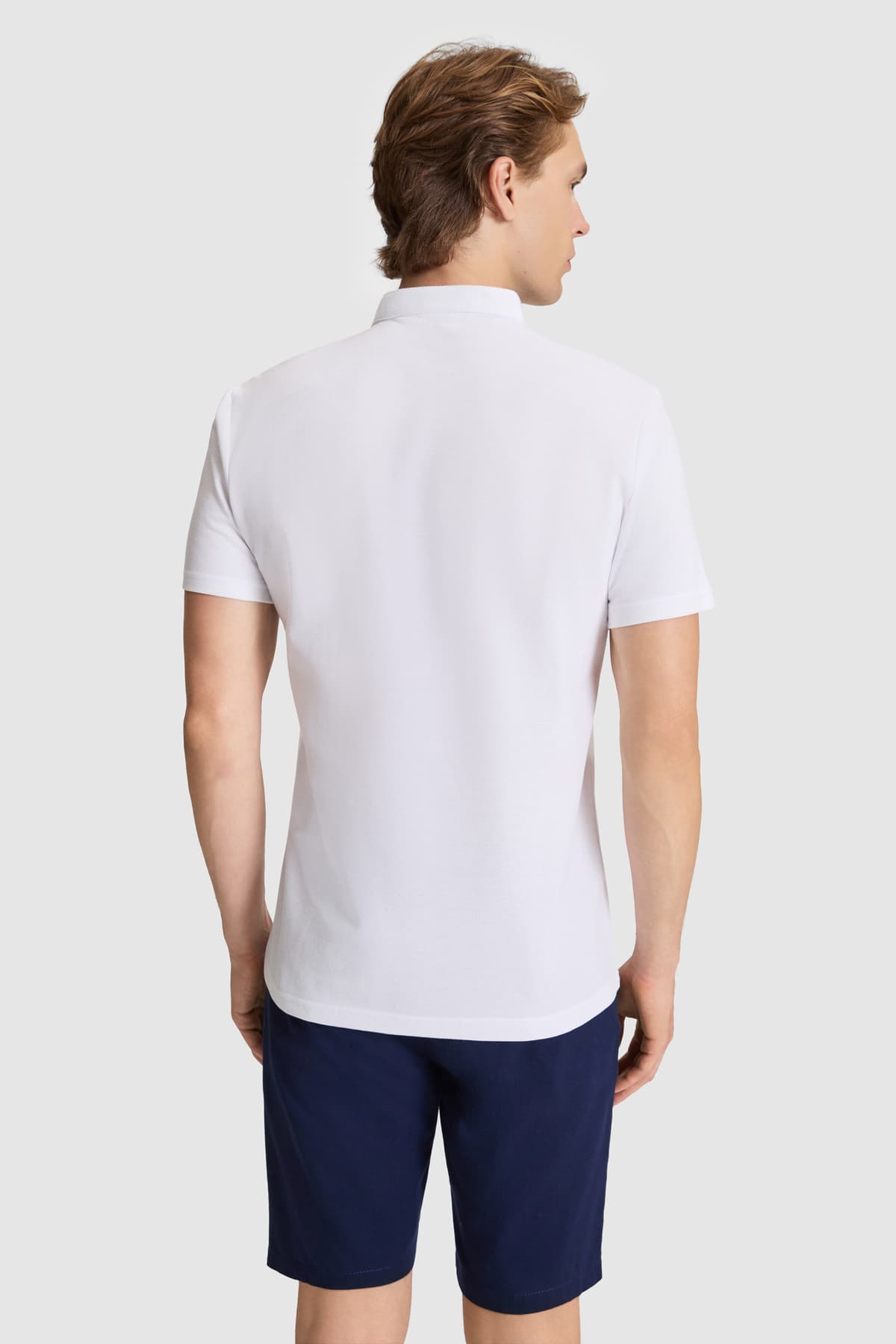 تیشرت مردانه U.S. Polo Assn. سفید فیت معمولی مدل 50326980-VR013 تیشرت مردانه U.S. Polo Assn. سفید فیت معمولی مدل 50326980-VR013