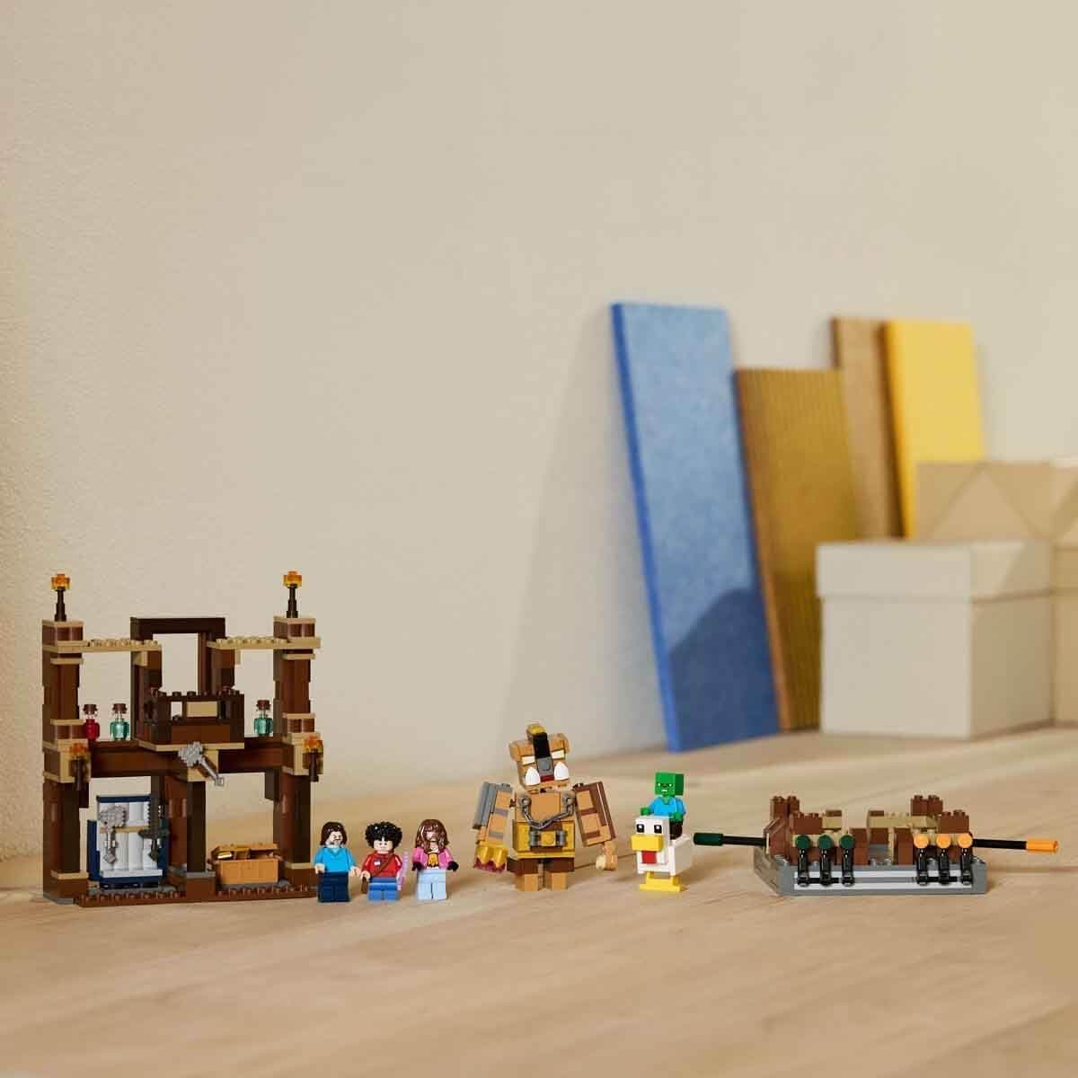لگو Minecraft Woodland Mansion Fighting Ring مدل 21272 لگو Minecraft Woodland Mansion Fighting Ring مدل 21272