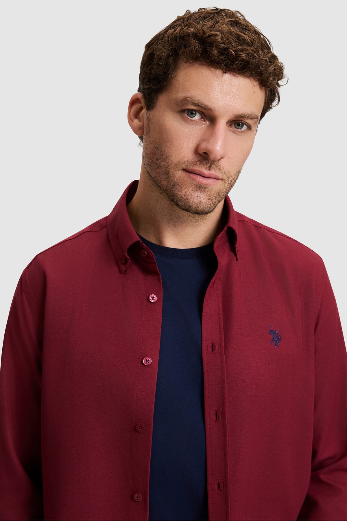 پیراهن مردانه آستینبلند ساده زرشکی U.S. Polo Assn. مدل 50324708-VR014 پیراهن مردانه آستینبلند ساده زرشکی U.S. Polo Assn. مدل 50324708-VR014