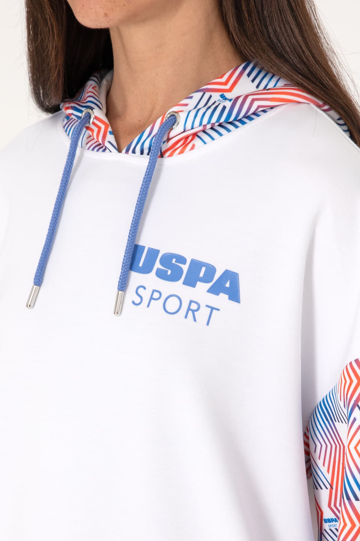 سوئیشرت زنانه U.S. Polo Assn. سفید با ترکیب مودال کلاهدار مدل 50300694-VR013 سوئیشرت زنانه U.S. Polo Assn. سفید با ترکیب مودال کلاهدار مدل 50300694-VR013