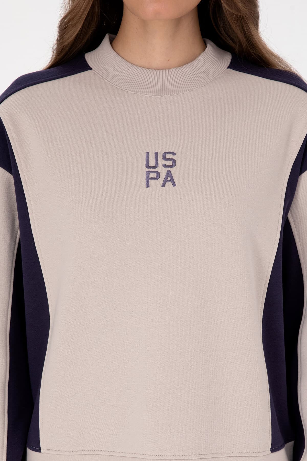 سوئیشرت زنانه U.S. Polo Assn. بنفش تیره یقه گرد مدل 50314951-VR074 سوئیشرت زنانه U.S. Polo Assn. بنفش تیره یقه گرد مدل 50314951-VR074