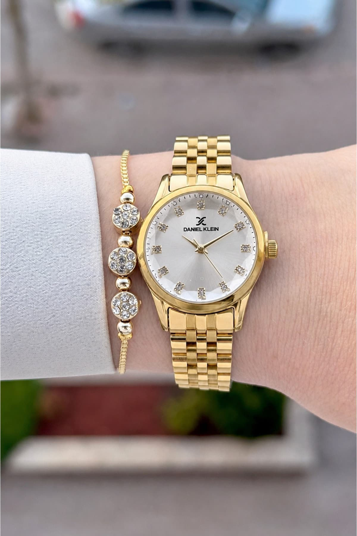 ساعت مچی زنانه Daniel Klein طلایی 28mm ساعت مچی زنانه Daniel Klein طلایی 28mm