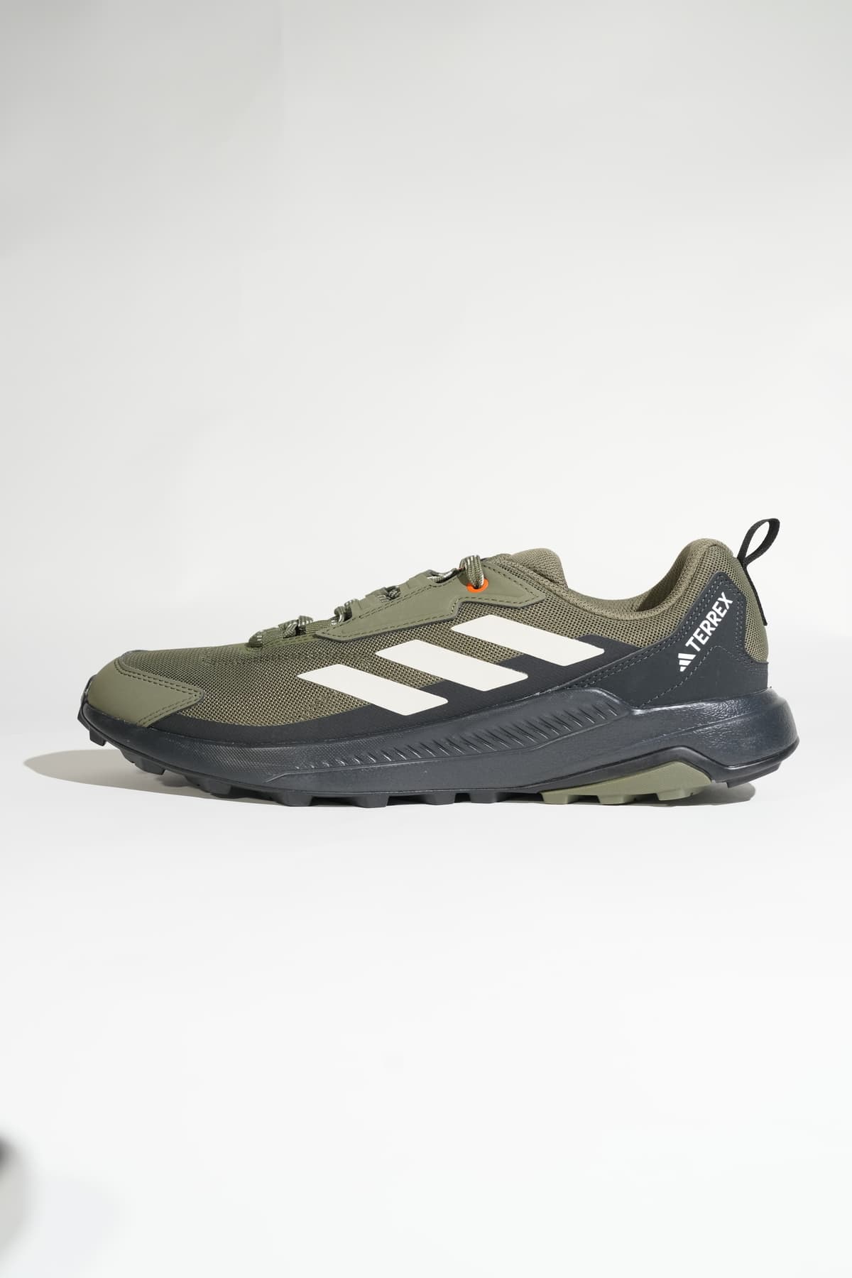 کفش زنانه adidas Terrex Trailmaker مخصوص فضای باز کفش زنانه adidas Terrex Trailmaker مخصوص فضای باز