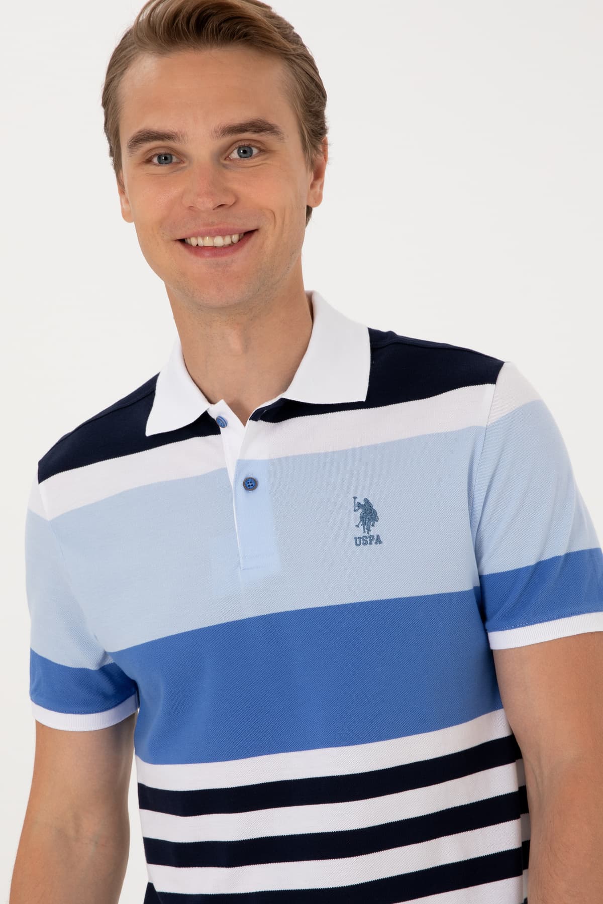 تیشرت مردانه U.S. Polo Assn. یقه پولو فیت معمولی نیلی مدل 50300046-VR028 تیشرت مردانه U.S. Polo Assn. یقه پولو فیت معمولی نیلی مدل 50300046-VR028