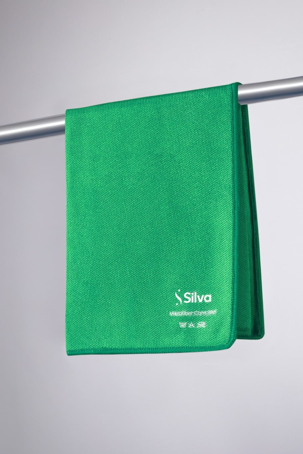 دستمال شیشه Silva Ultrafiber سهتایی 40×40 cm دستمال شیشه Silva Ultrafiber سهتایی 40×40 cm