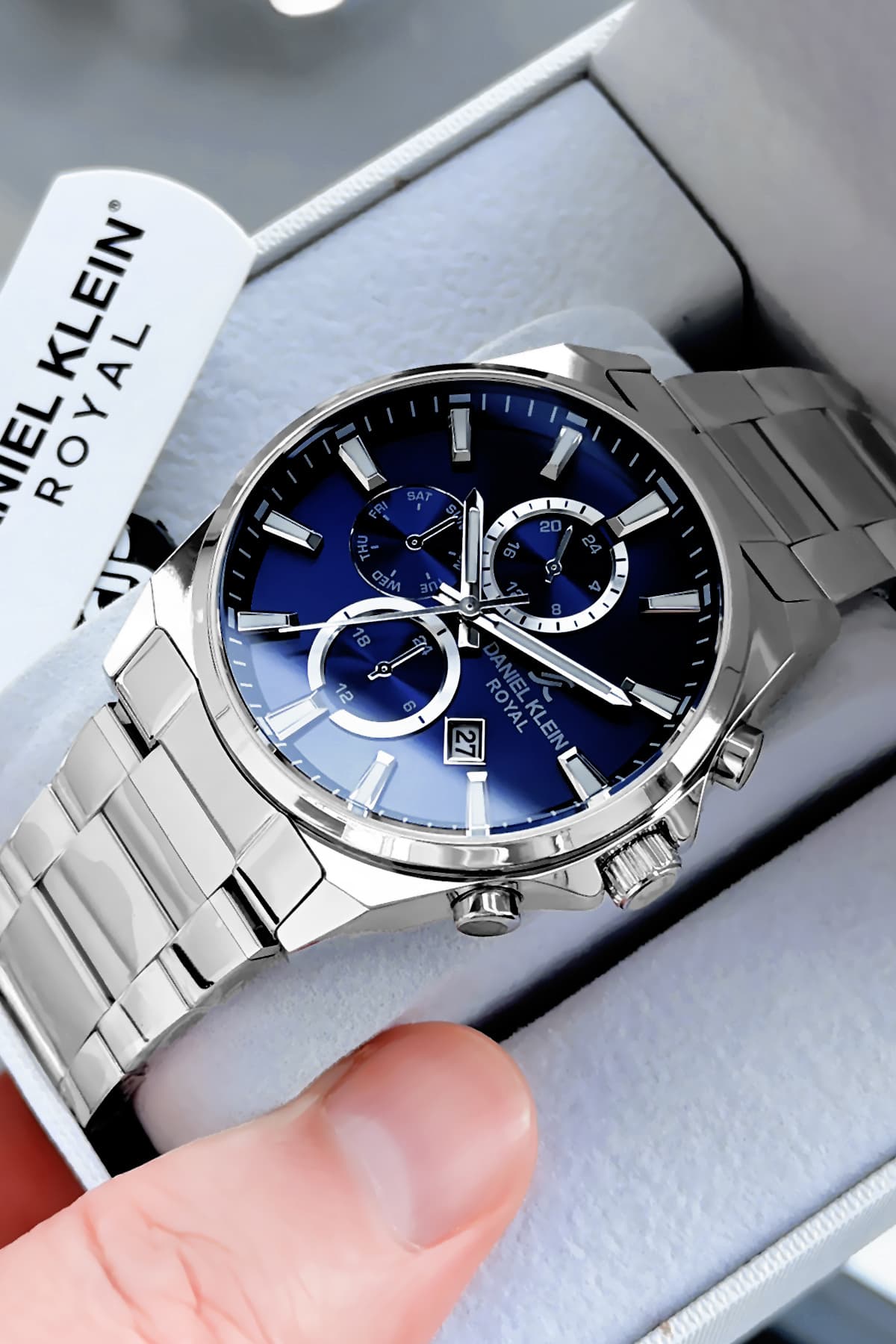 ساعت مردانه Daniel Klein ضد آب 3 ATM بند فولادی نقرهای مدل Dke2023c3 ساعت مردانه Daniel Klein ضد آب 3 ATM بند فولادی نقرهای مدل Dke2023c3