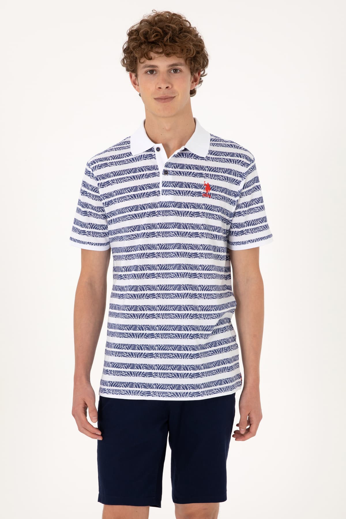 تیشرت مردانه U.S. Polo Assn. فیت معمولی یقه پولو سرمهای روشن مدل 50299671-VR059 تیشرت مردانه U.S. Polo Assn. فیت معمولی یقه پولو سرمهای روشن مدل 50299671-VR059