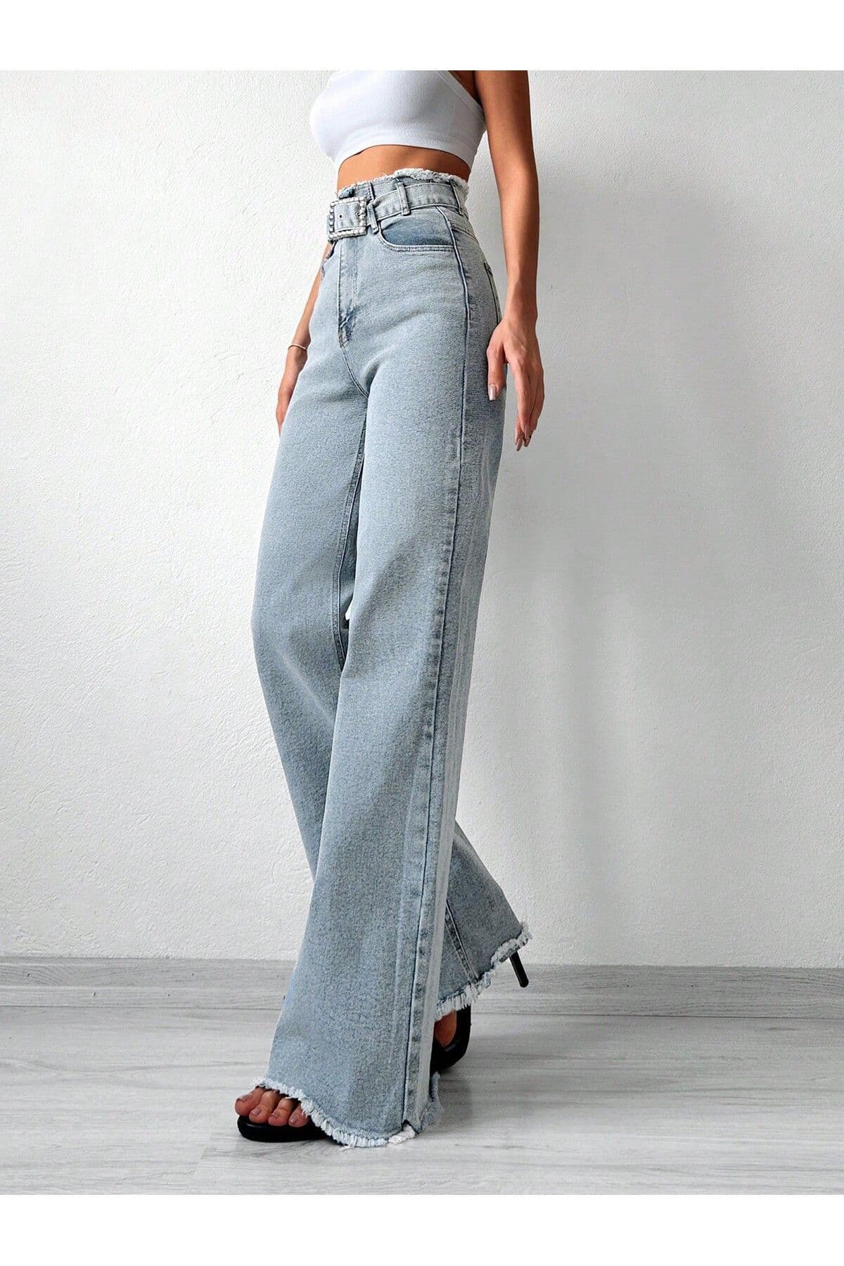 شلوار جین پالازو زنانه Swet Shop Jeans فاقبلند کمردار با ریشریشکاری کمر و دمپا آبی سنگشور برفی شلوار جین پالازو زنانه Swet Shop Jeans فاقبلند کمردار با ریشریشکاری کمر و دمپا آبی سنگشور برفی