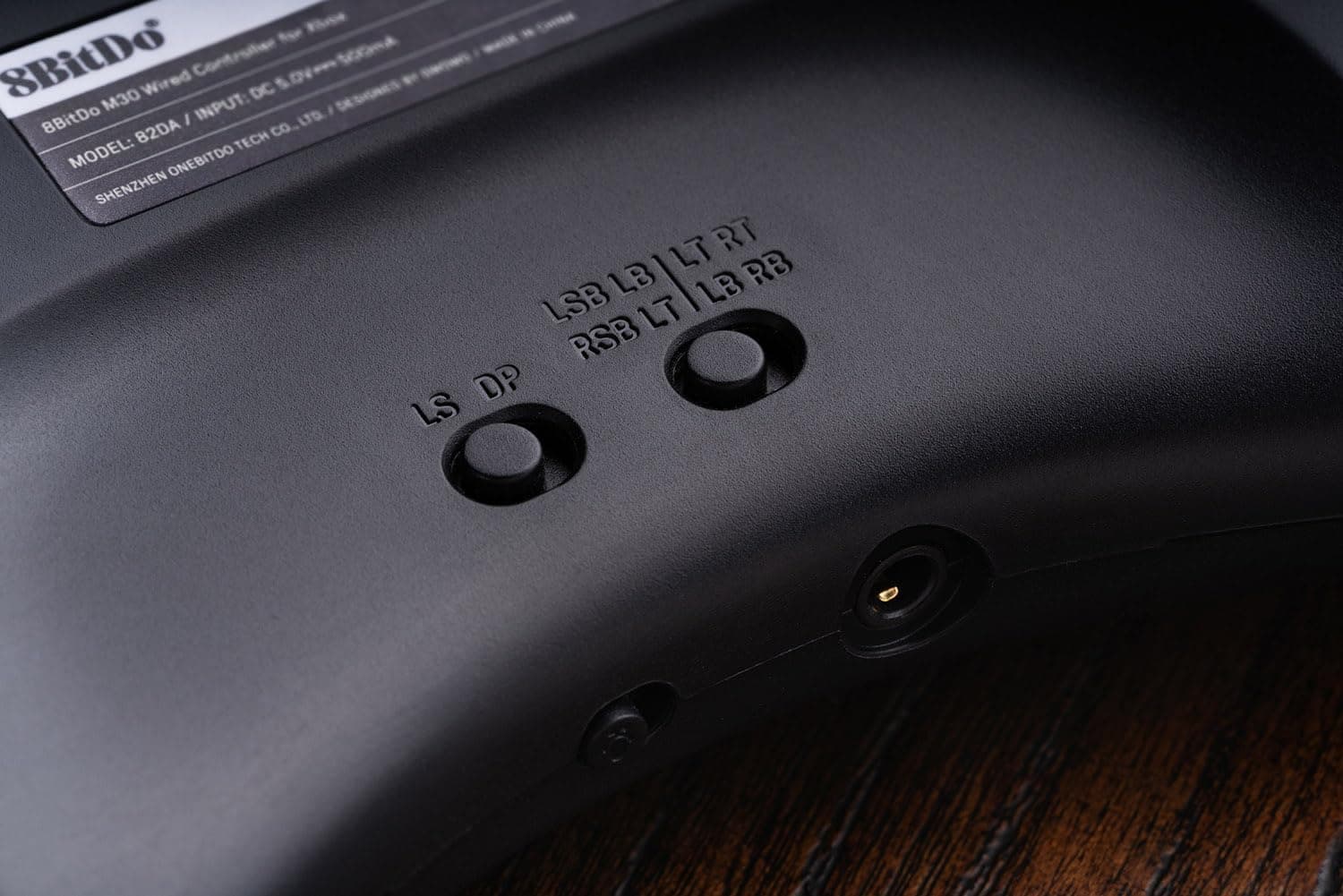 دسته بازی سیمی 8BitDo مدل M30 با چیدمان ۶ دکمه برای Xbox و ویندوز دسته بازی سیمی 8BitDo مدل M30 با چیدمان ۶ دکمه برای Xbox و ویندوز