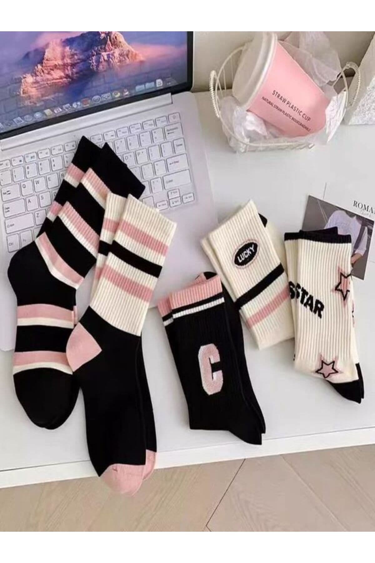 ست جوراب تنیس یونیسکس Sky Socks 5 عددی طرحدار صورتی-مشکی-کرم ست جوراب تنیس یونیسکس Sky Socks 5 عددی طرحدار صورتی-مشکی-کرم