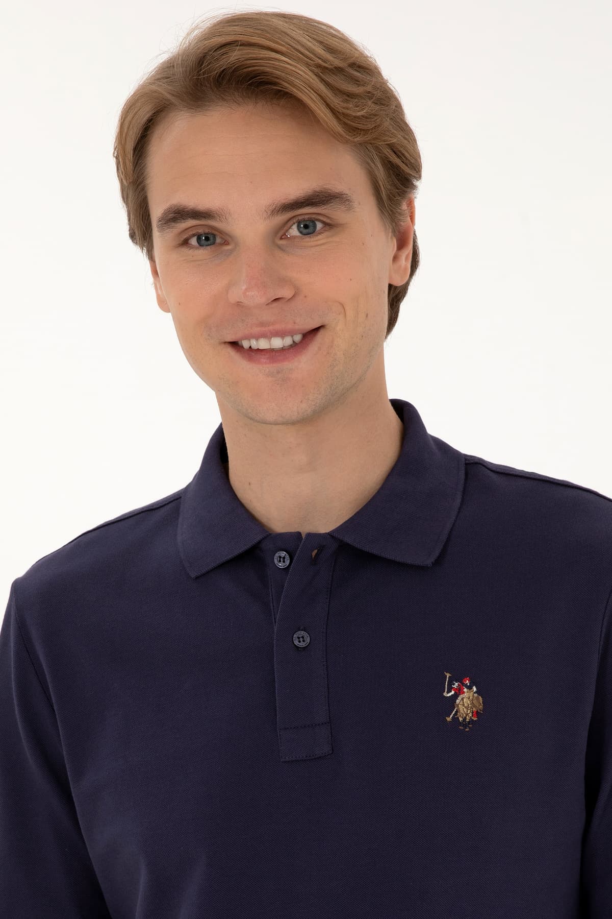 سویشرت مردانه U.S. Polo Assn. فیت معمولی یقه پولو ارغوانی ساده مدل 50313772-VR074 سویشرت مردانه U.S. Polo Assn. فیت معمولی یقه پولو ارغوانی ساده مدل 50313772-VR074