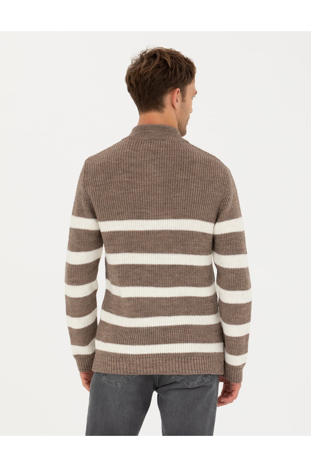 پلیور مردانه Pierre Cardin اسلیم فیت یقه ایستاده زیپدار ملانژ مینک مدل 50278101-VR174 پلیور مردانه Pierre Cardin اسلیم فیت یقه ایستاده زیپدار ملانژ مینک مدل 50278101-VR174