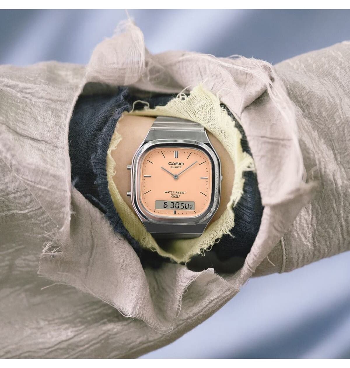 ساعت مچی زنانه Casio Retro مدل AQ-240E-4ADF ساعت مچی زنانه Casio Retro مدل AQ-240E-4ADF