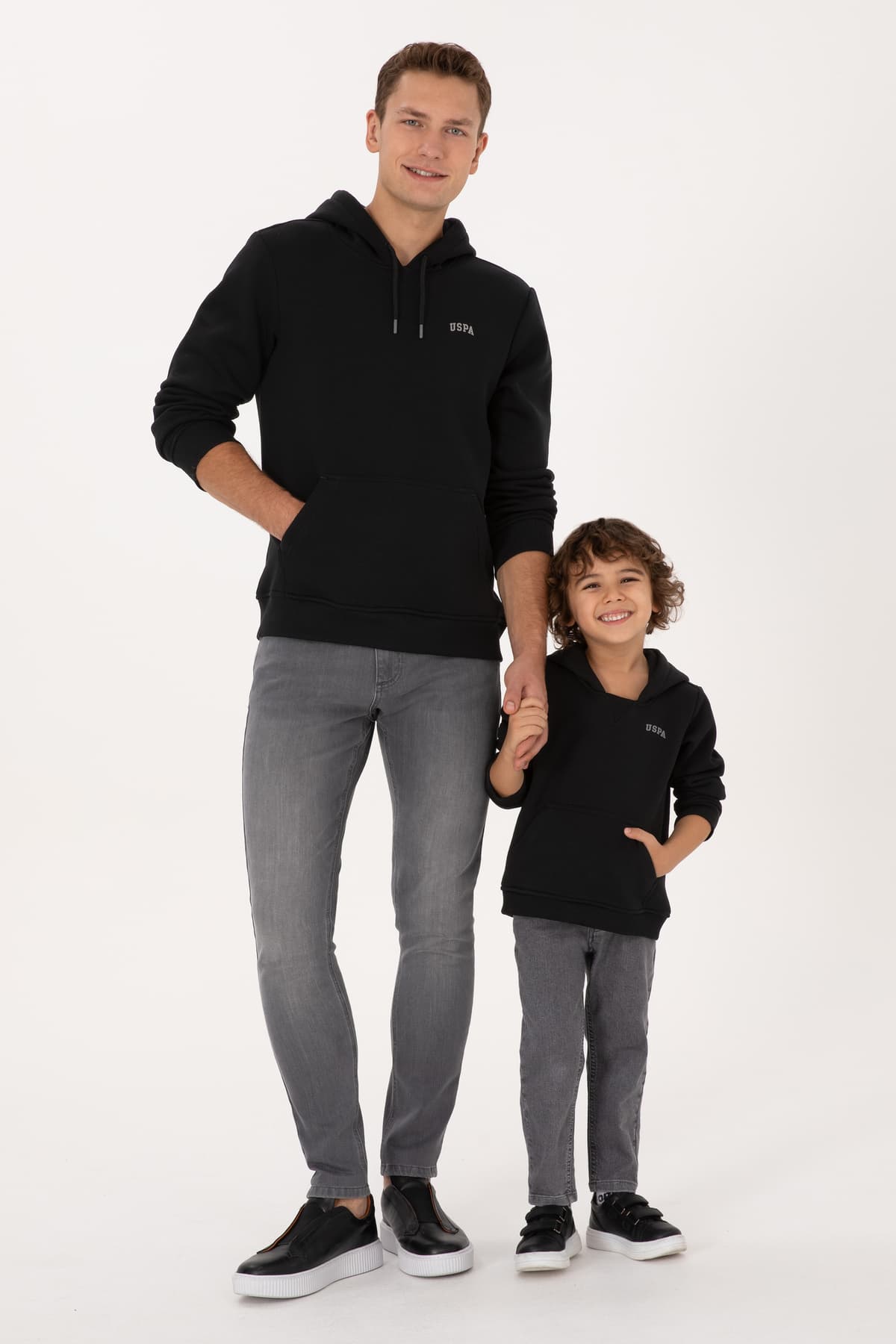سویشرت مردانه U.S. Polo Assn. فیت معمولی با کلاه شاردون مشکی بیسیک مدل 50315582-VR046 سویشرت مردانه U.S. Polo Assn. فیت معمولی با کلاه شاردون مشکی بیسیک مدل 50315582-VR046