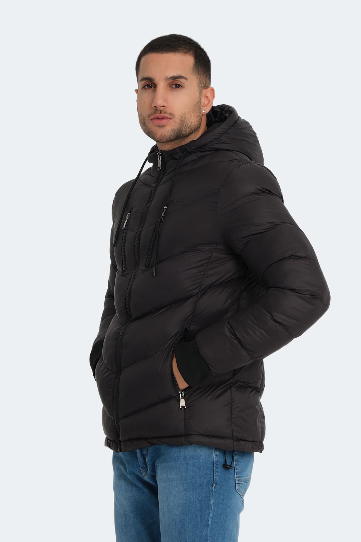 کاپشن مردانه Slazenger با رنگ مشکی کاپشن مردانه Slazenger با رنگ مشکی