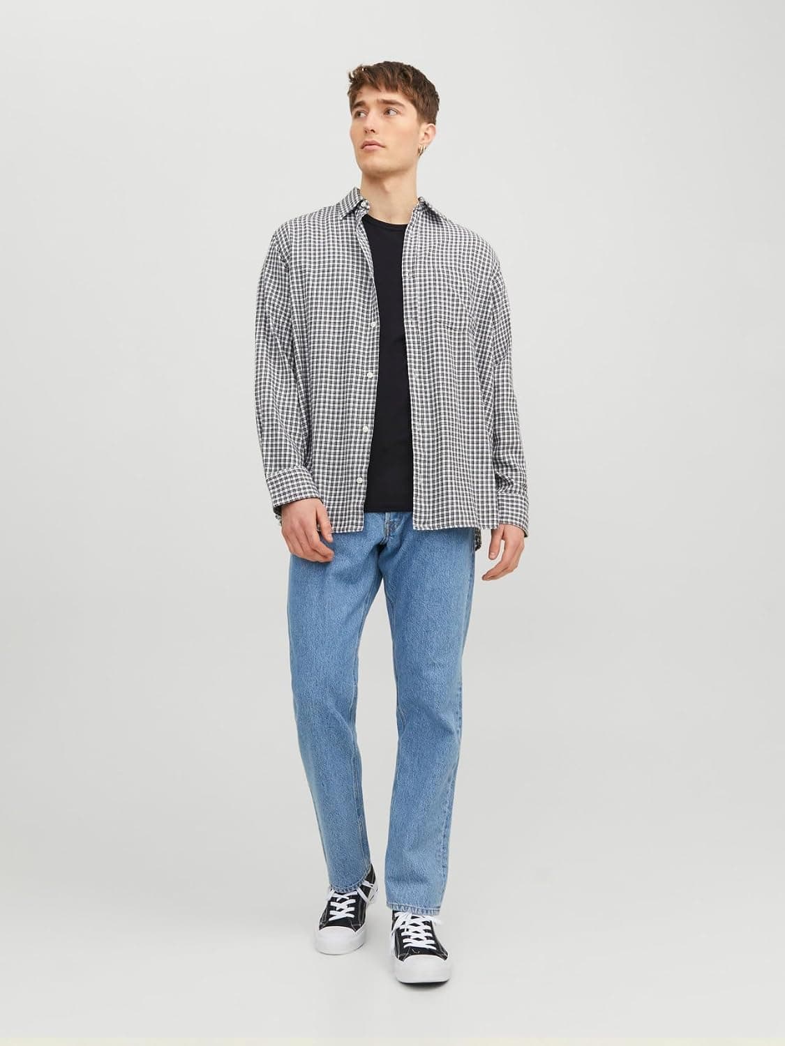 تیشرت مردانه JACK & JONES یقه گرد آستین کوتاه NOOS مدل JJEBASIC تیشرت مردانه JACK & JONES یقه گرد آستین کوتاه NOOS مدل JJEBASIC