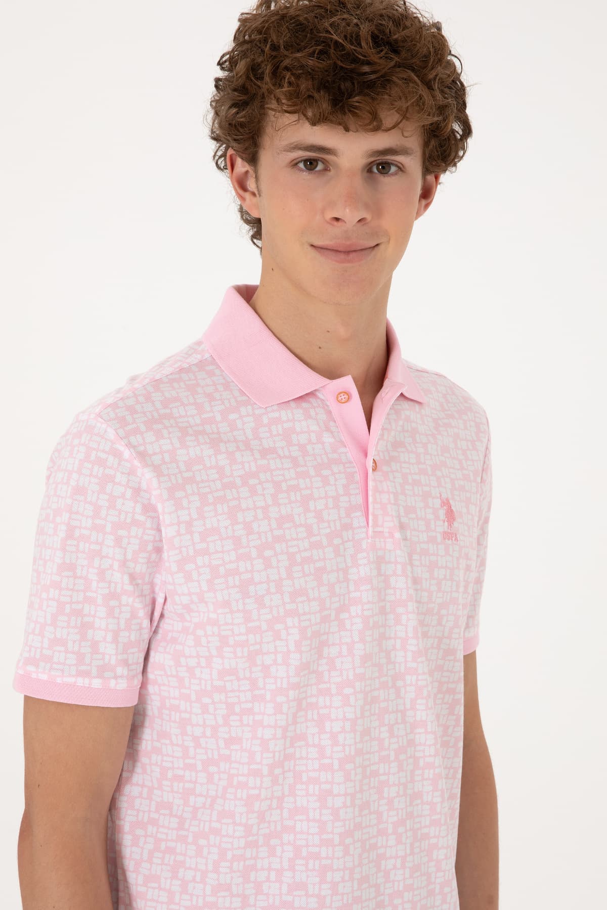 تیشرت مردانه U.S. Polo Assn. فیت معمولی یقه پولو صورتی روشن مدل 50306837-VR078 تیشرت مردانه U.S. Polo Assn. فیت معمولی یقه پولو صورتی روشن مدل 50306837-VR078