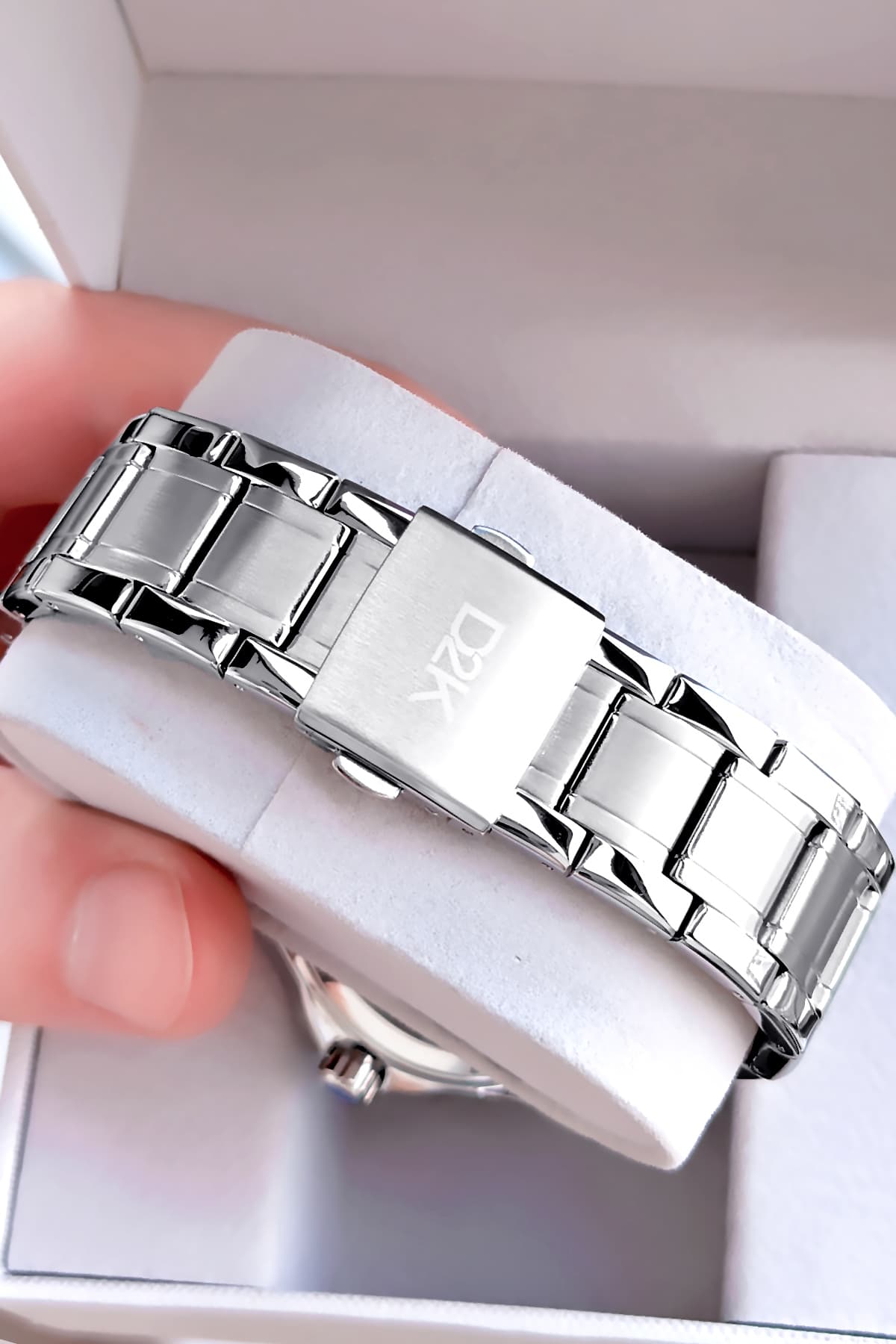ساعت مچی مردانه Daniel Klein بند فولادی نقرهای مدل Dke2049c4 ساعت مچی مردانه Daniel Klein بند فولادی نقرهای مدل Dke2049c4