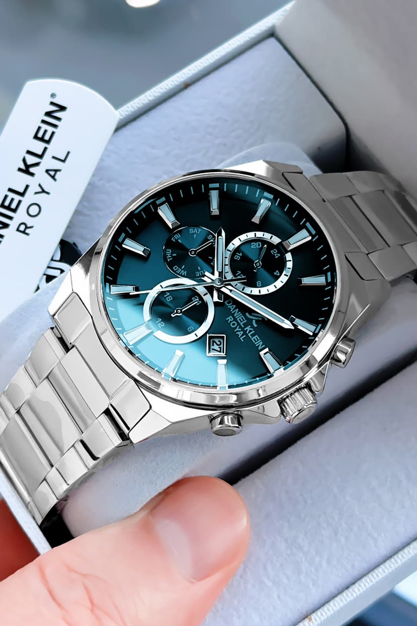 ساعت مردانه Daniel Klein ضد آب 3 ATM بند فولادی سبز نفتی مدل DKE2056C4 ساعت مردانه Daniel Klein ضد آب 3 ATM بند فولادی سبز نفتی مدل DKE2056C4