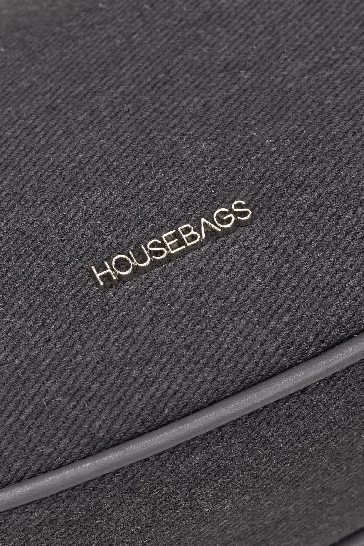 کیف دوشی نیمماه زنانه Housebags Aura خاکستری آنتراسیت مدل 242 کیف دوشی نیمماه زنانه Housebags Aura خاکستری آنتراسیت مدل 242