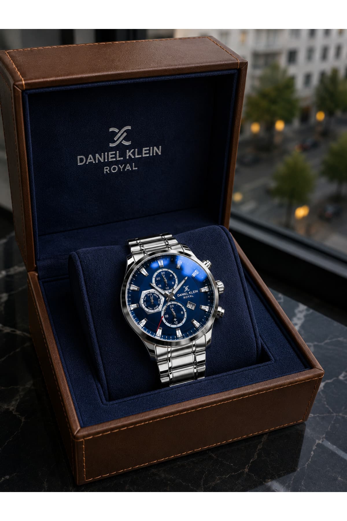 ساعت مردانه Daniel Klein با صفحه سرمهای و بند فولادی ضدزنگ ضدآب ساعت مردانه Daniel Klein با صفحه سرمهای و بند فولادی ضدزنگ ضدآب