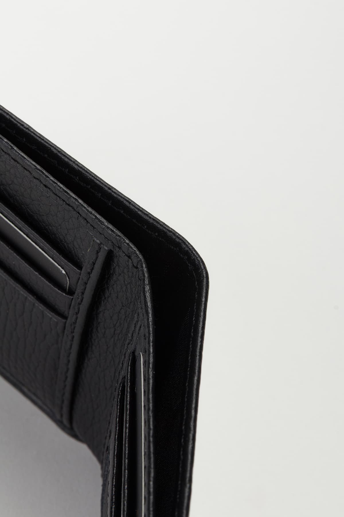 کیف پول مردانه Fossil چرم طبیعی افقی مدل Extra Basic کیف پول مردانه Fossil چرم طبیعی افقی مدل Extra Basic