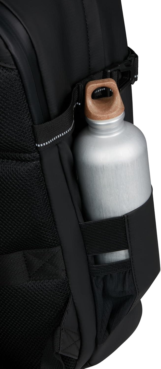 کوله پشتی یونیسکس بزرگسال American Tourister مشکی 15.6 اینچ کوله پشتی یونیسکس بزرگسال American Tourister مشکی 15.6 اینچ