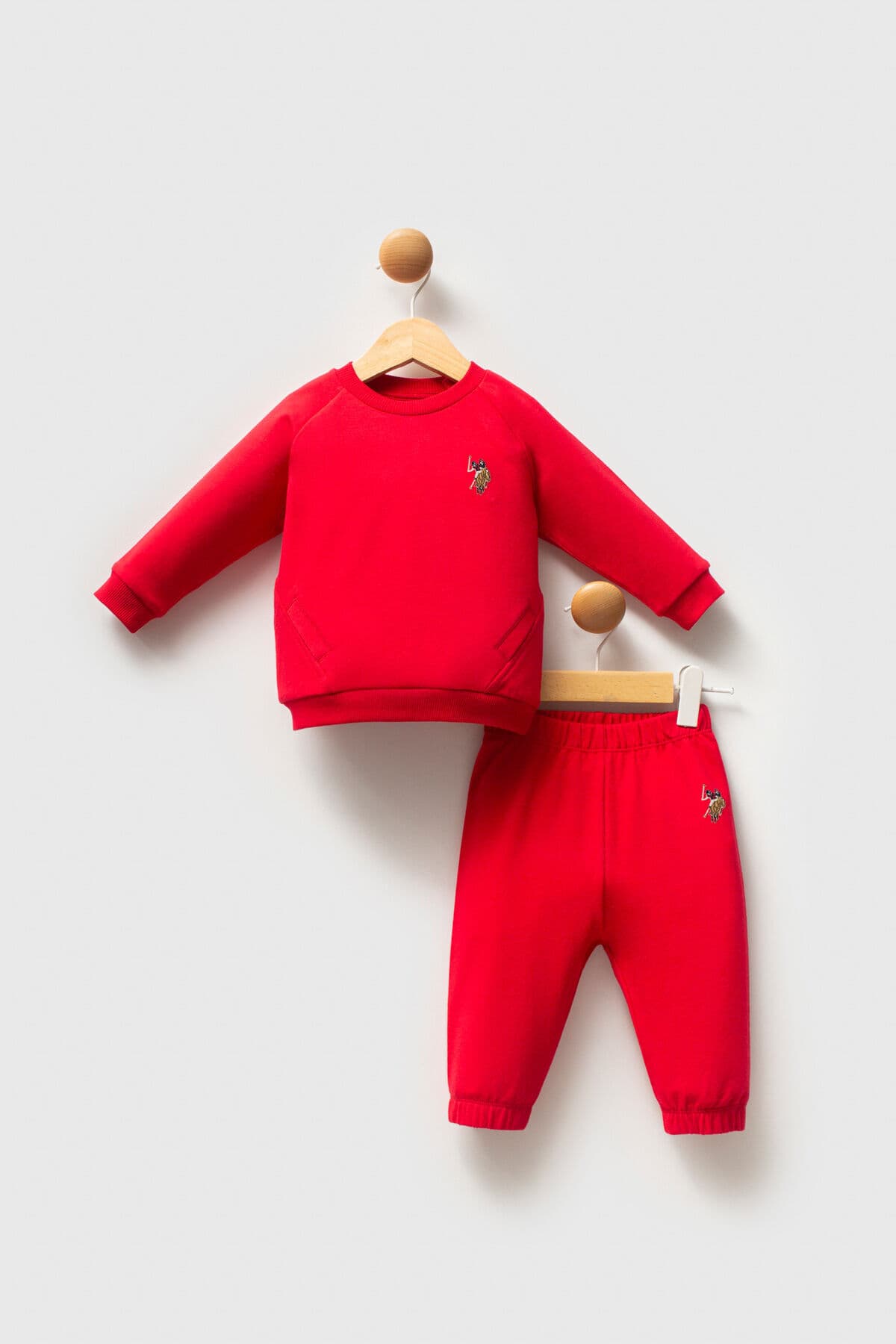 ست پسرانه نوزادی U.S. Polo Assn. قرمز ست پسرانه نوزادی U.S. Polo Assn. قرمز