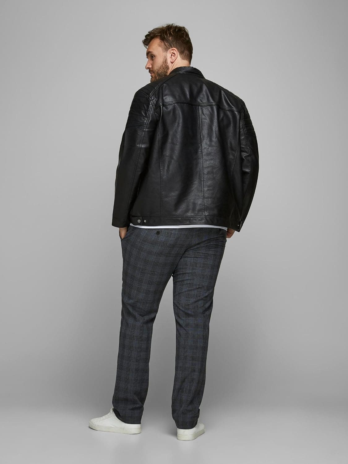 ژاکت مردانه JACK & JONES مدل Jcorocky بسته ۱ عددی ژاکت مردانه JACK & JONES مدل Jcorocky بسته ۱ عددی