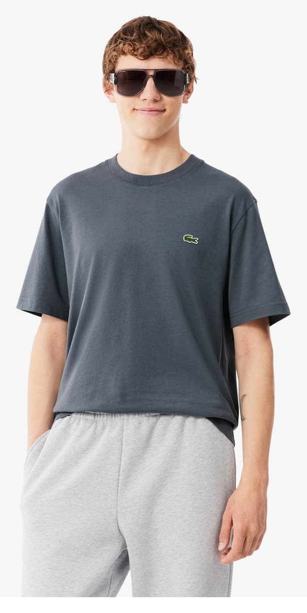 تیشرت مردانه Lacoste یقه گرد فیت کلاسیک خاکستری تیره تیشرت مردانه Lacoste یقه گرد فیت کلاسیک خاکستری تیره