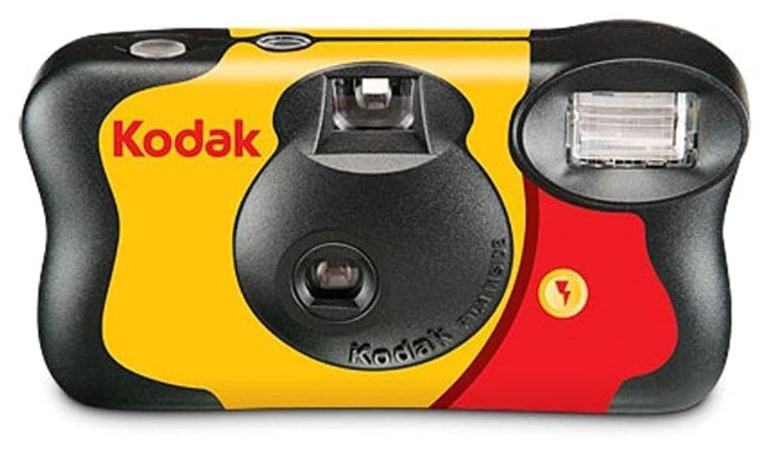 دوربین عکاسی یکبار مصرف Kodak Fun Saver با فلاش 39 عکس دوربین عکاسی یکبار مصرف Kodak Fun Saver با فلاش 39 عکس