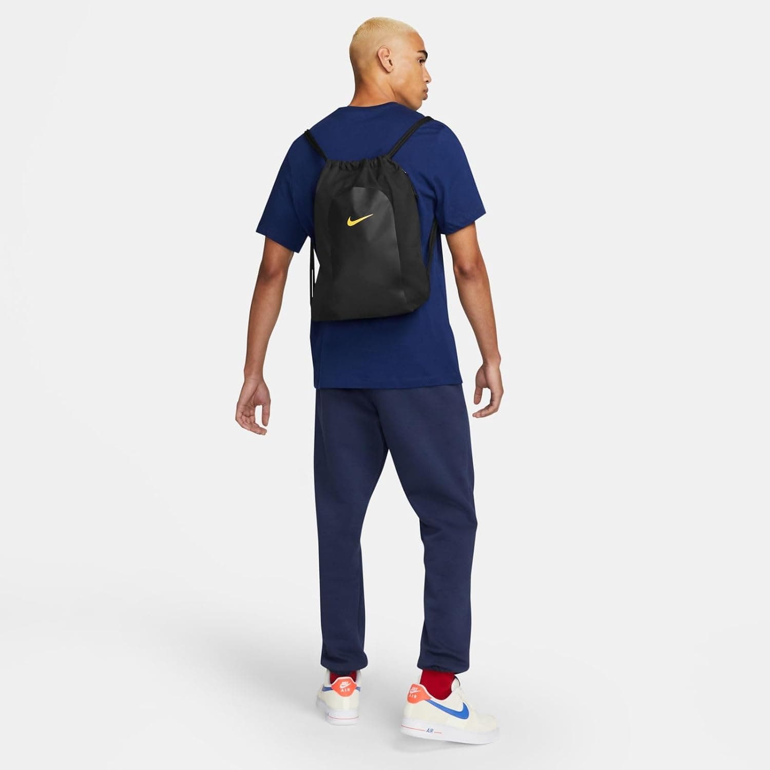 کولهپشتی کیسهای ورزشی مردانه Nike مدل Fcb Gmsk مشکی/مشکی/زرد Varsity Maize کولهپشتی کیسهای ورزشی مردانه Nike مدل Fcb Gmsk مشکی/مشکی/زرد Varsity Maize
