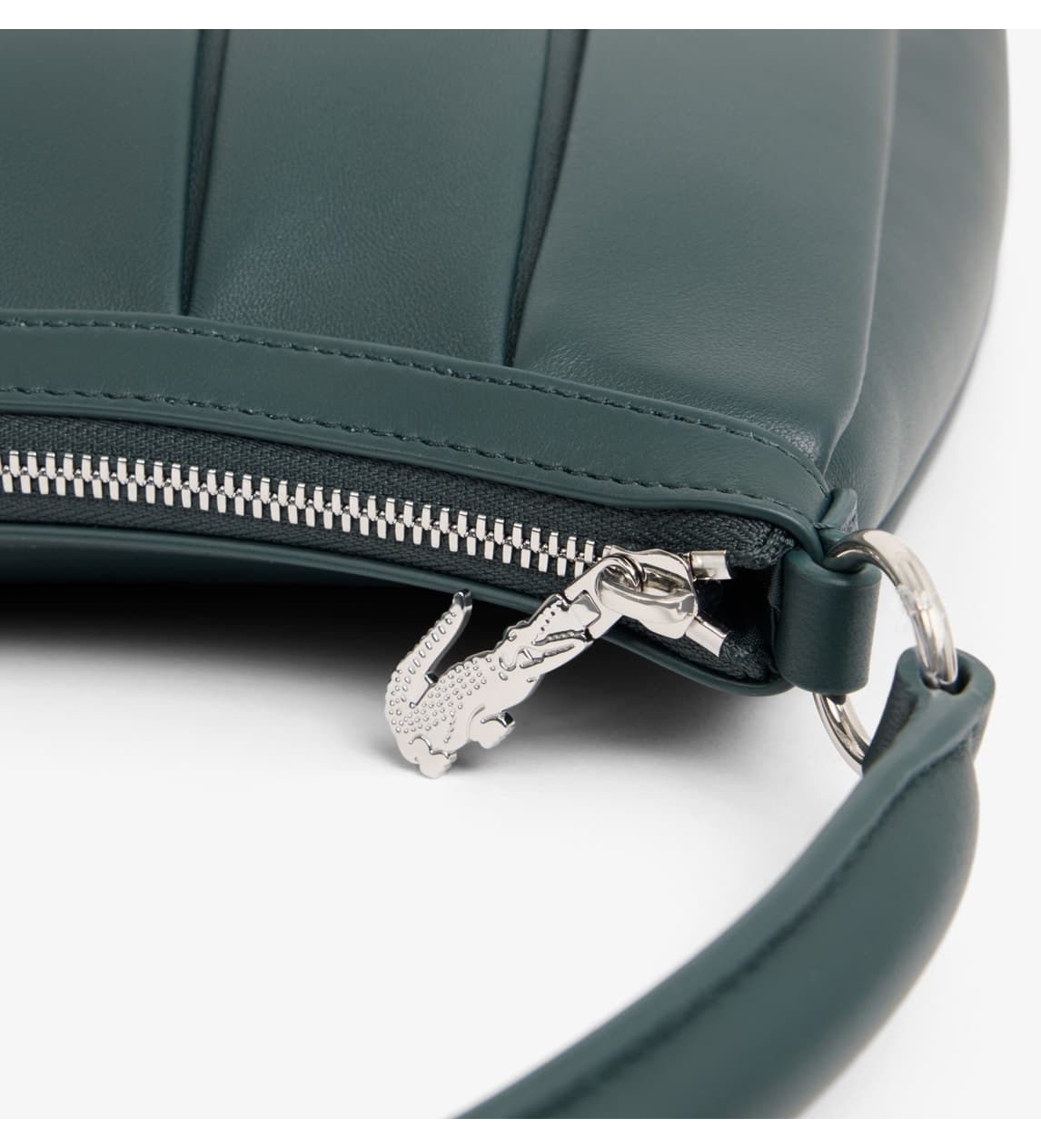 کیف دوشی زنانه Lacoste چرمی سبز تیره بزرگ مدل Lenglen کیف دوشی زنانه Lacoste چرمی سبز تیره بزرگ مدل Lenglen
