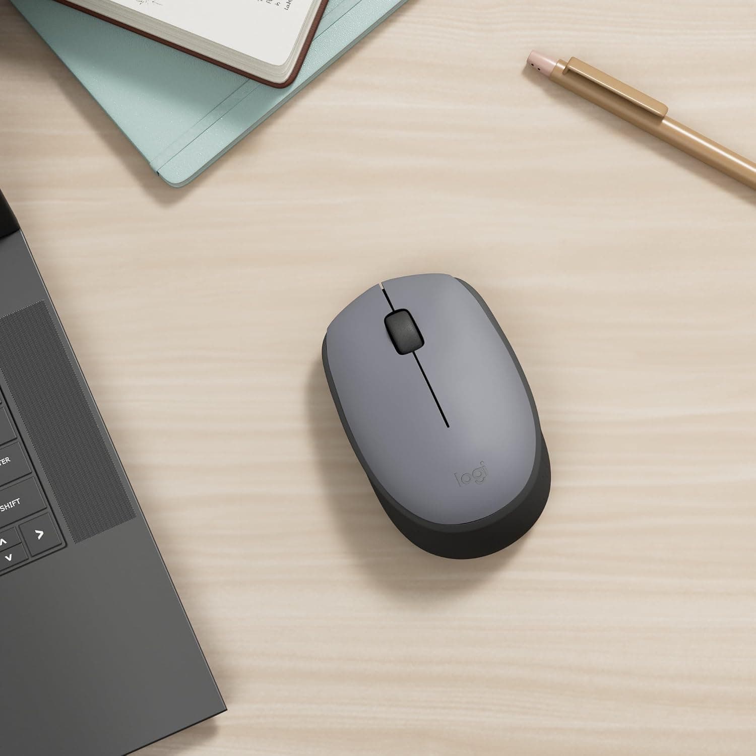 ماوس بیسیم Logitech مشکی مدل M170 910-004642 ماوس بیسیم Logitech مشکی مدل M170 910-004642