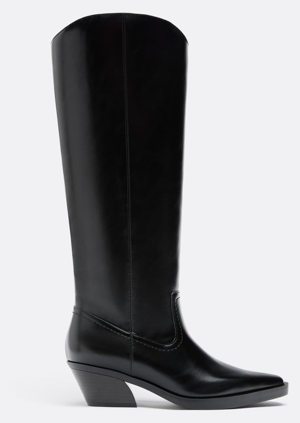 بوت تخت زنانه مشکی Stradivarius سگکدار مدل 19351770 بوت تخت زنانه مشکی Stradivarius سگکدار مدل 19351770